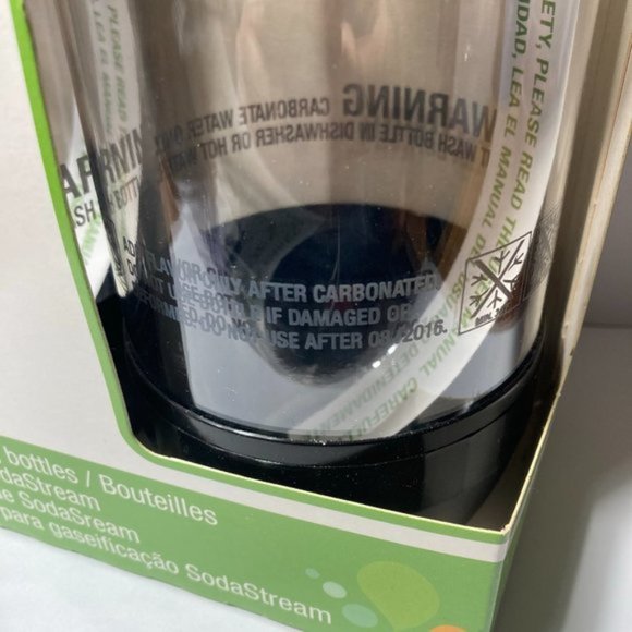 SodaStream Carbonating Bottles 2 Pack 1 Liter NEW - Picture 10 of 15